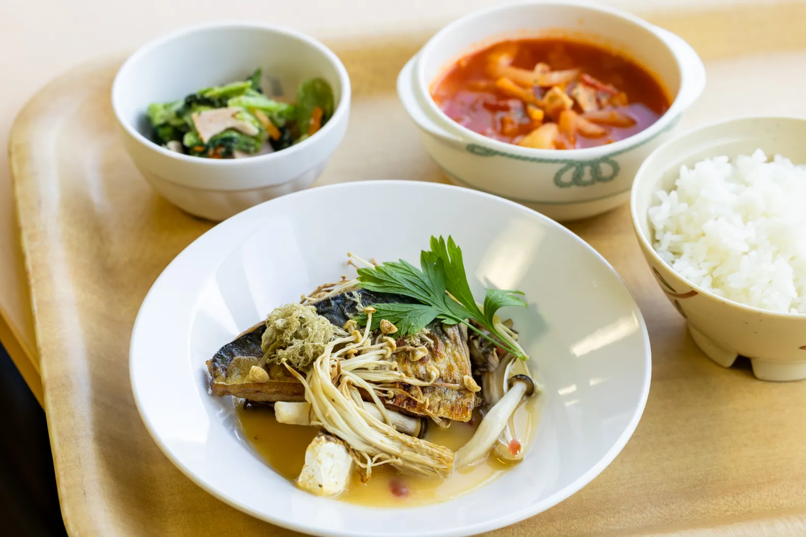 食堂の献立のイメージ画像2